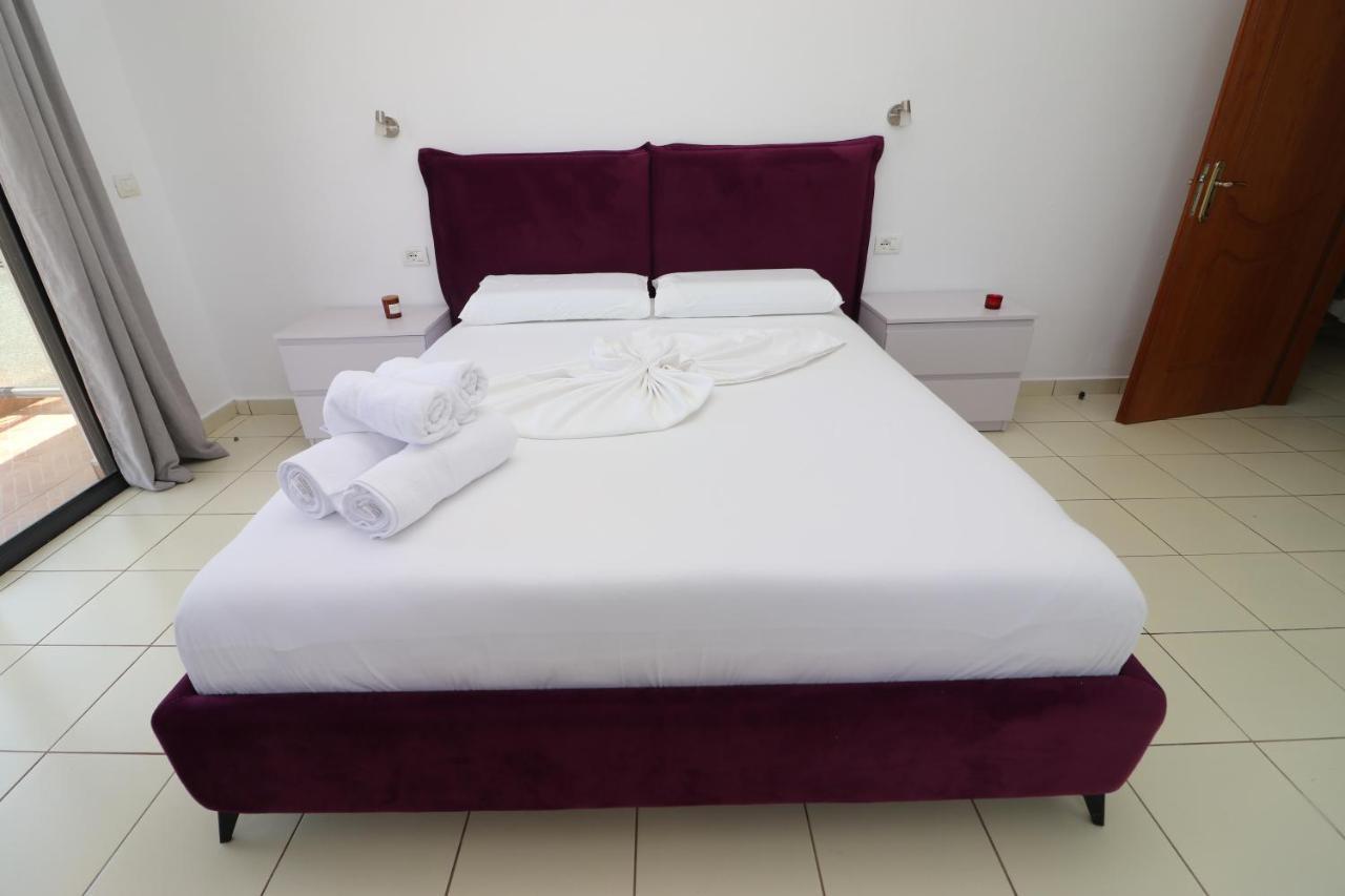 Bora Rooms Himare Buitenkant foto