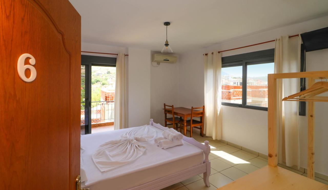 Bora Rooms Himare Buitenkant foto