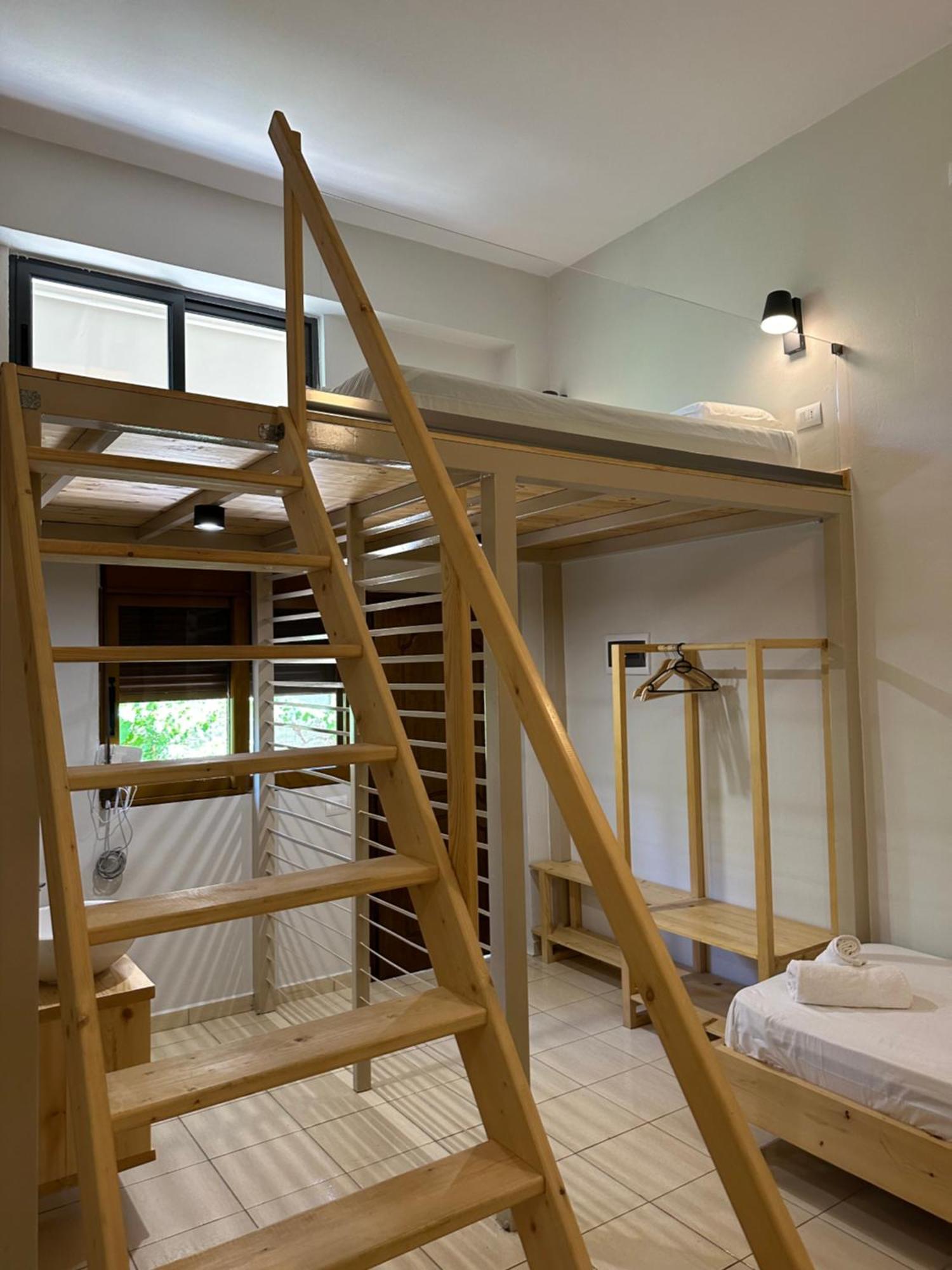 Bora Rooms Himare Buitenkant foto
